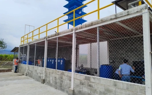 Planta de tratamiento de agua potable construida por SAI WATER en un parque industrial