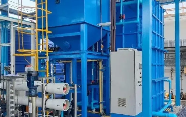 Planta de tratamiento de aguas residuales industriales construida por SAI WATER